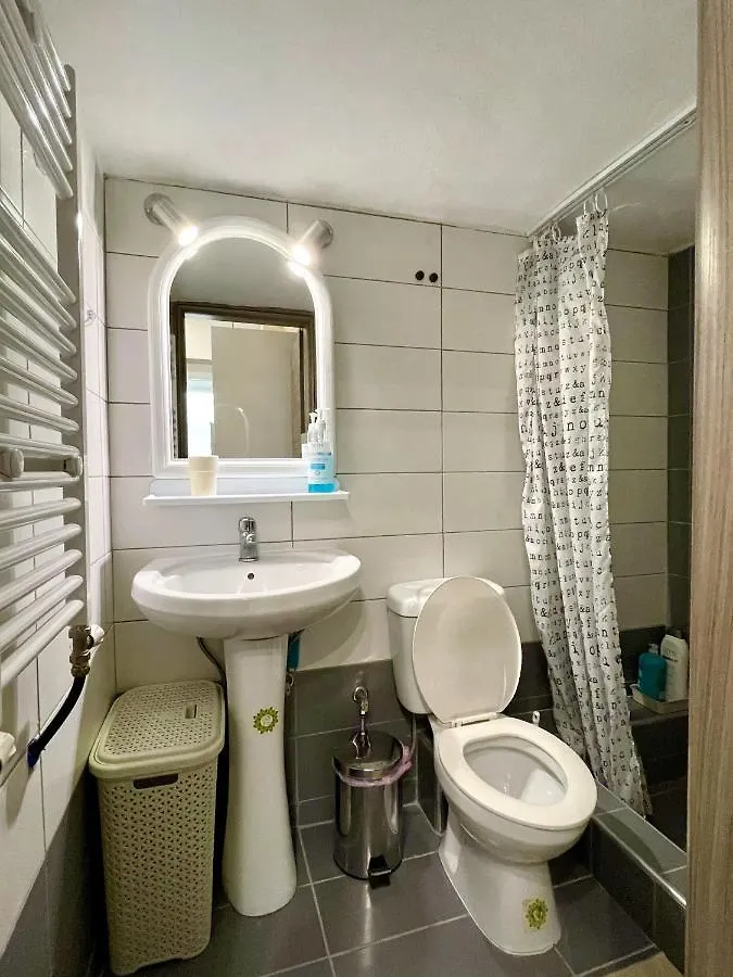 Elegant, Modern & Quiet Flat, Top Central Location 塞萨洛尼基 公寓